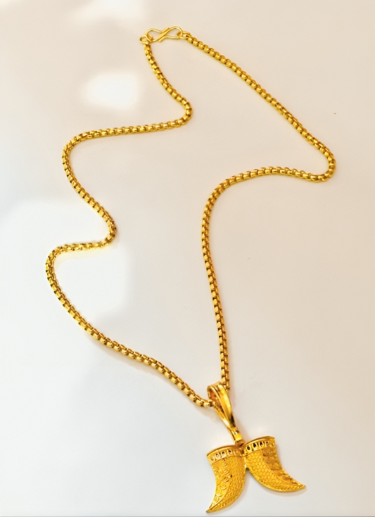 Baggy Golden Necklace